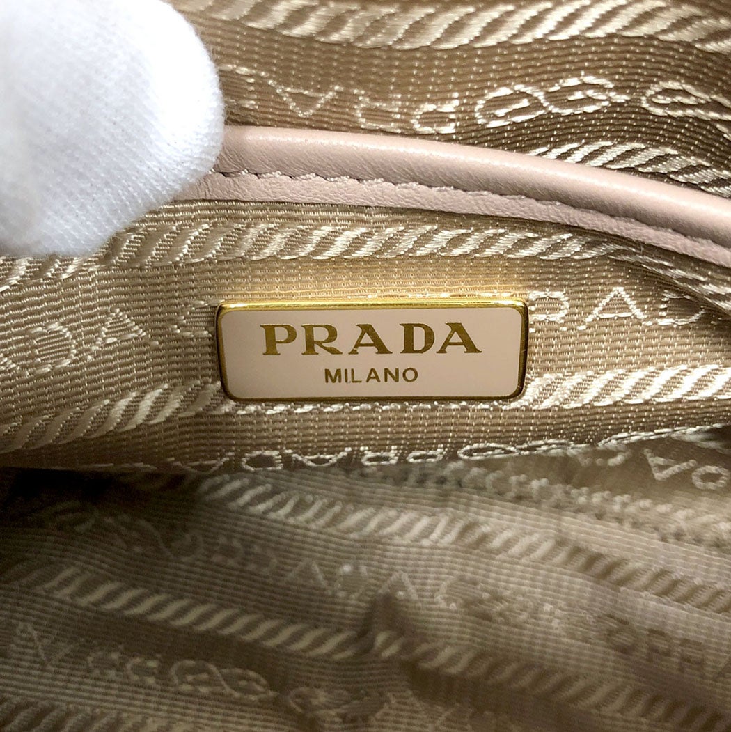 PRADA チェーンショルダーバッグ 1BH112 ナッパレザー ピンク ゴールド