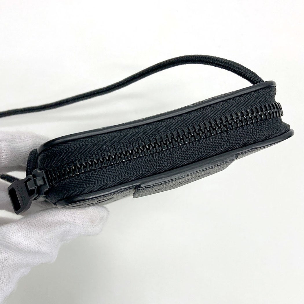 ルイヴィトン レースアップポーチ M12601 モノグラム シャドウ レザー