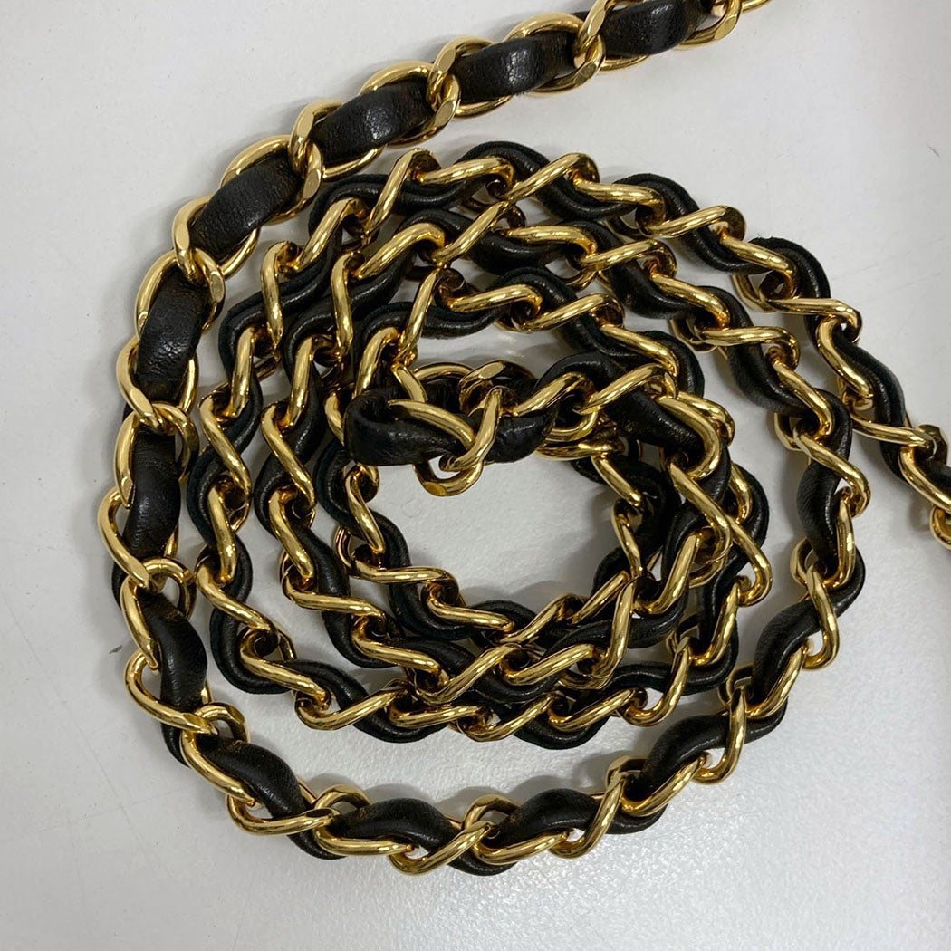 雅様☆専用 シャネル♡マトラッセ  斜めがけ ダイアナフラップ シャネル(CHANEL)シャネル マトラッセ ダイアナフラップ ショルダー