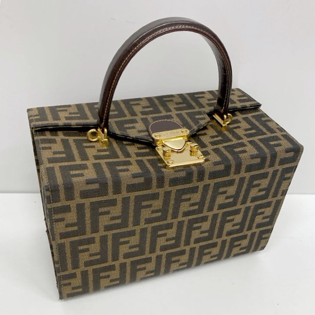 FENDI ボックスバッグ バニティバッグ ズッカ カーキブラウン トップ