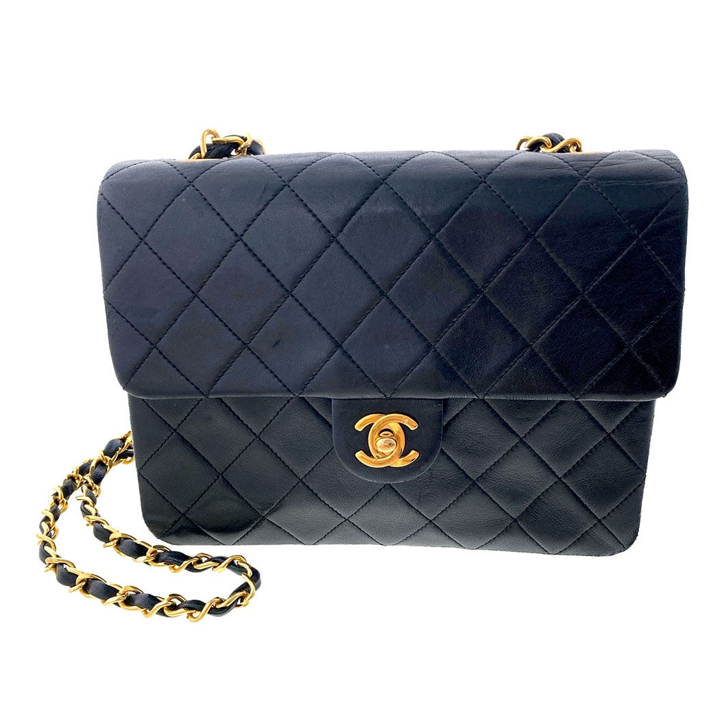 CHANEL マトラッセ 20cm A01163 シングルフラップ チェーンショルダー