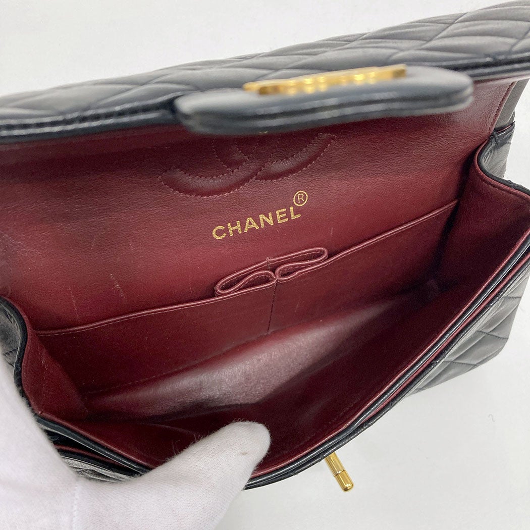 CHANEL マトラッセ 23cm A01113 Wフラップ チェーンショルダーバッグ