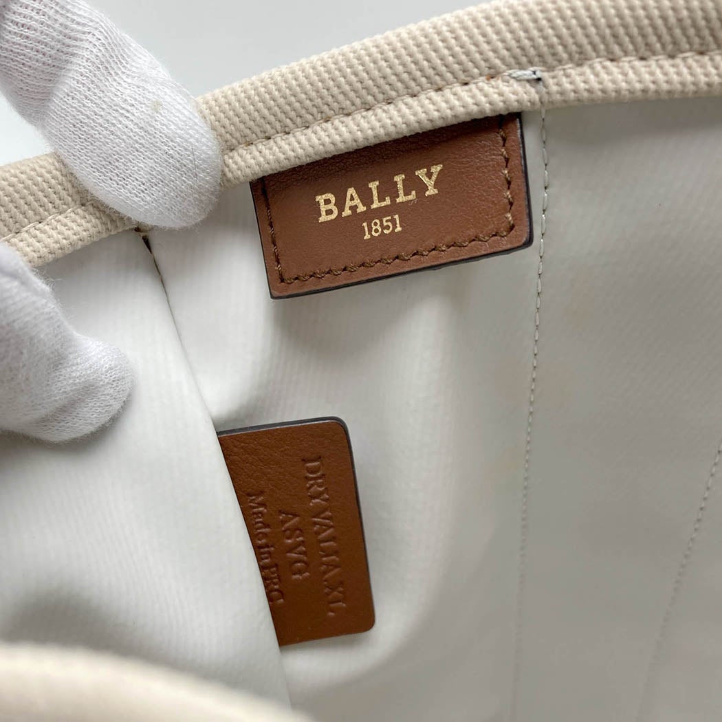 BALLY ベージュ ブラック 収納バッグ BALLY ドライヴァリアXL キャンバス トートバッグ ベージュ ブラック
